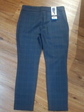 Dalia Women's Dress Pants in Charcoal Plaid